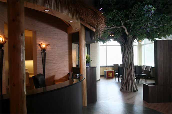 仿真榕樹.jpg 仿真榕樹