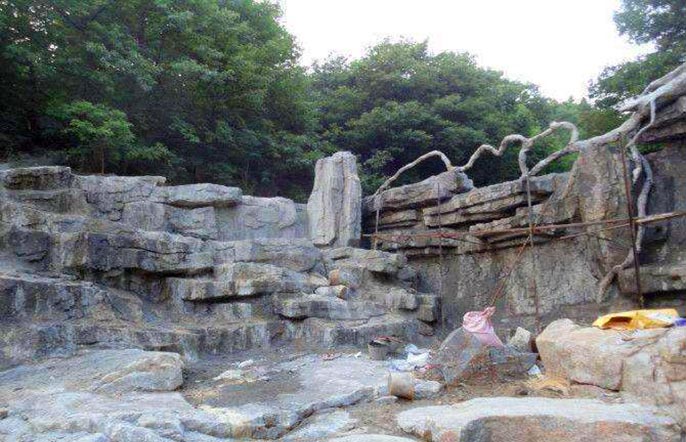 水泥假山.jpeg 水泥假山