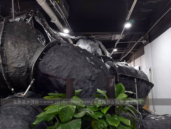 人造洞穴.jpeg 人造洞穴