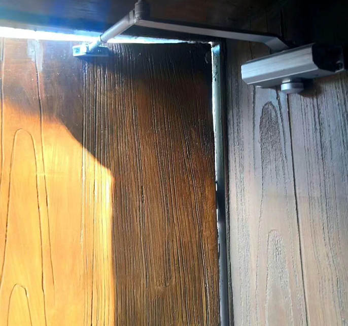 景區(qū)廁所.jpg 景區(qū)廁所