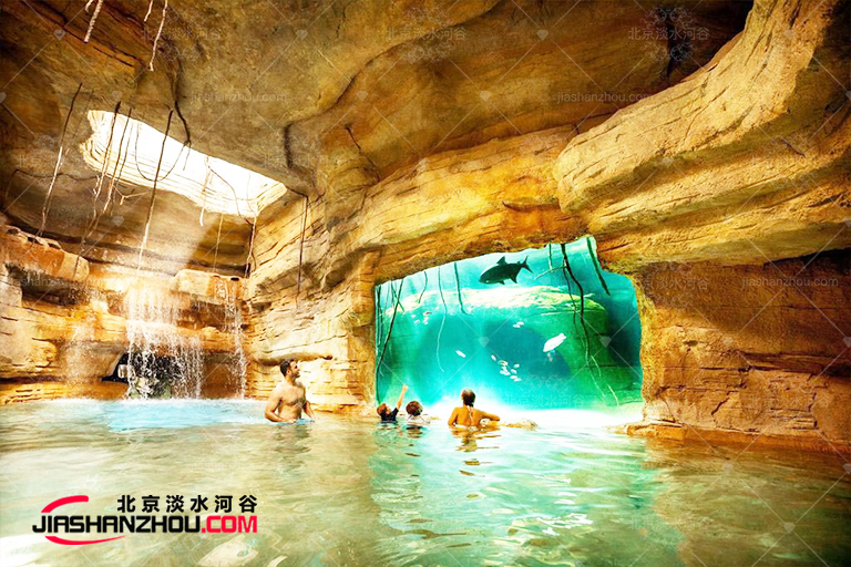 塑石假山.jpg 塑石假山