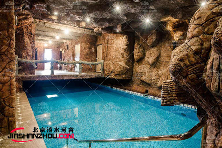 塑石假山.jpg 塑石假山