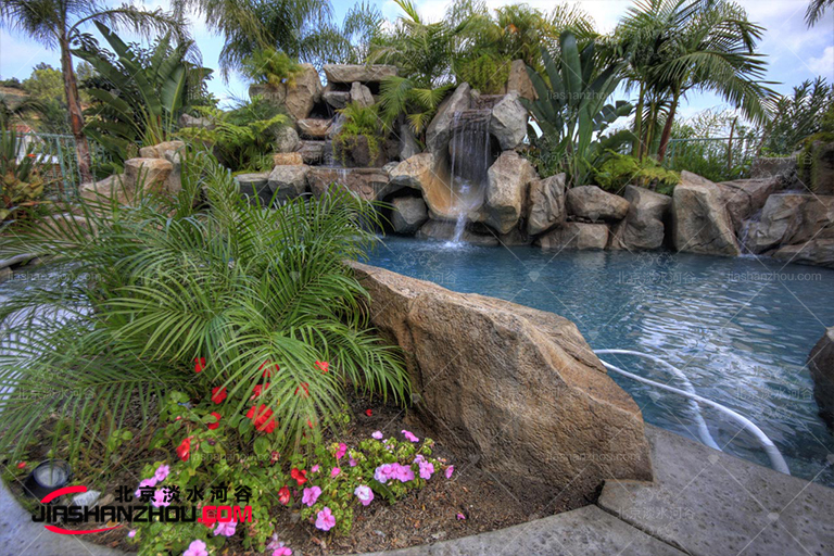 塑石假山.jpg 塑石假山