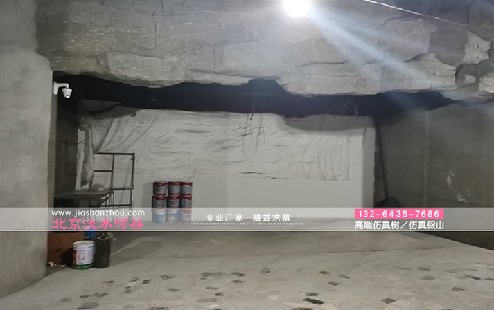 仿真鹽洞酒店.jpg 仿真鹽洞酒店