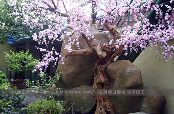 仿真榕樹.jpg 仿真榕樹