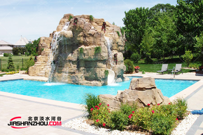 塑石假山.jpg 塑石假山