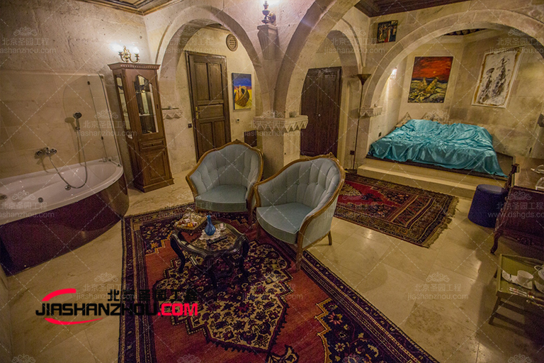 洞穴酒店.jpg 洞穴酒店