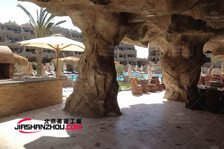 塑石假山.jpg 塑石假山