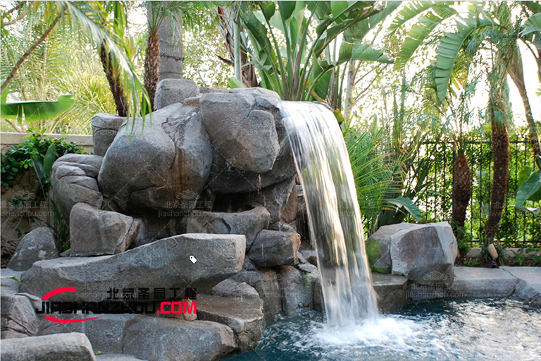 塑石假山.jpg 塑石假山