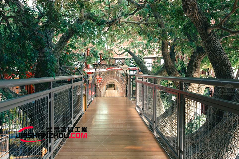 仿真樹.jpg 仿真樹