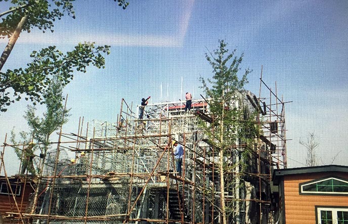 水泥假山.jpg 水泥假山.jpg