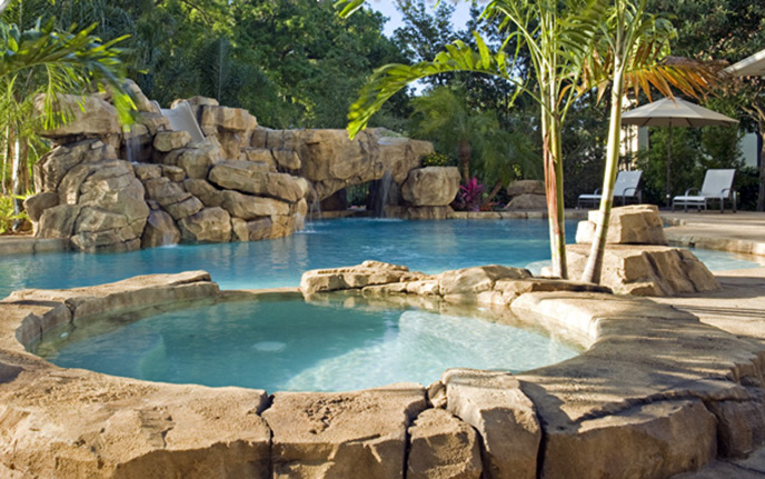 水泥假山.jpg 水泥假山.jpg