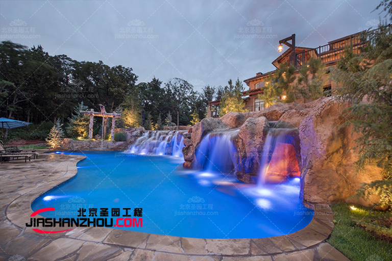 塑石假山.jpg 塑石假山.jpg